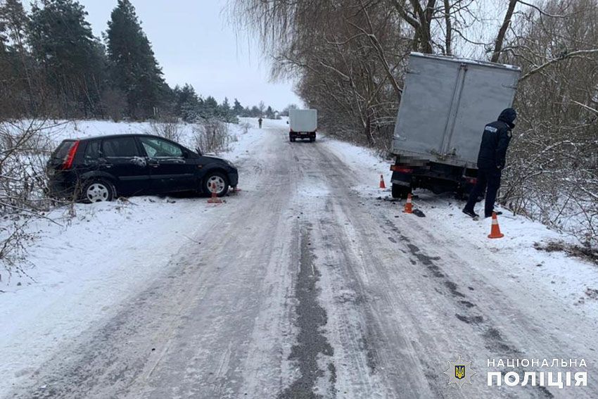 Новини Хмельницького - фото з У ДТП постраждали двоє дітей: підліток та півторарічне немовля