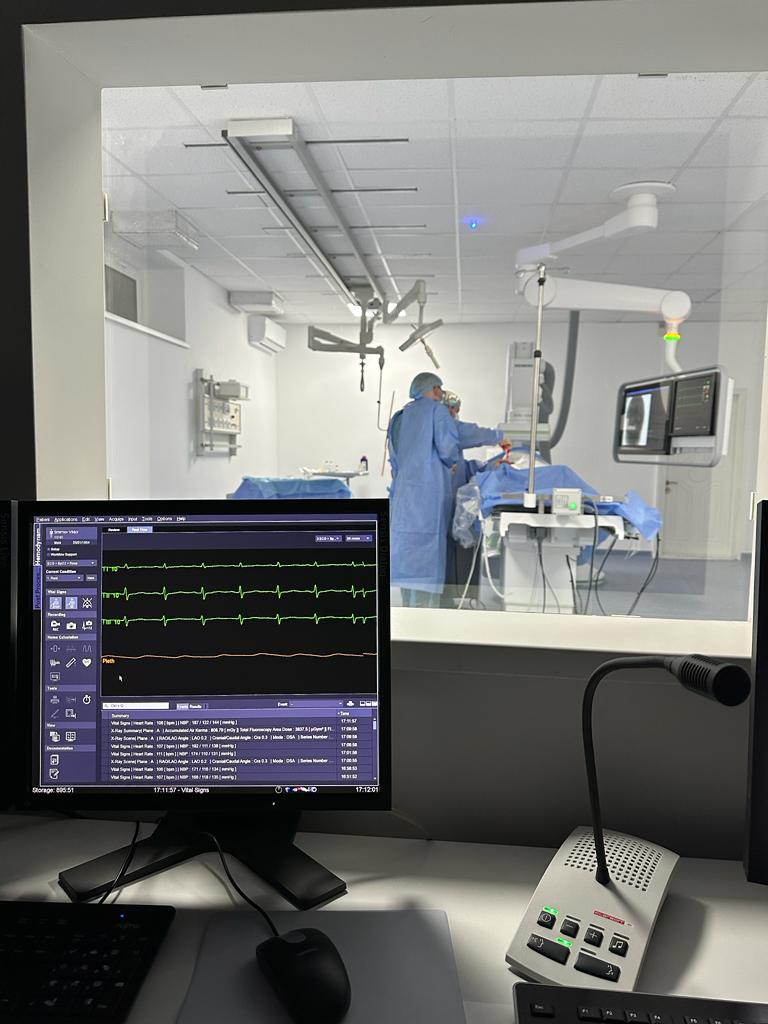 Новини Тернополя - фото з Медики Тернополя провели перші операції у Центрі ендоваскулярної нейрорентгенохірургії