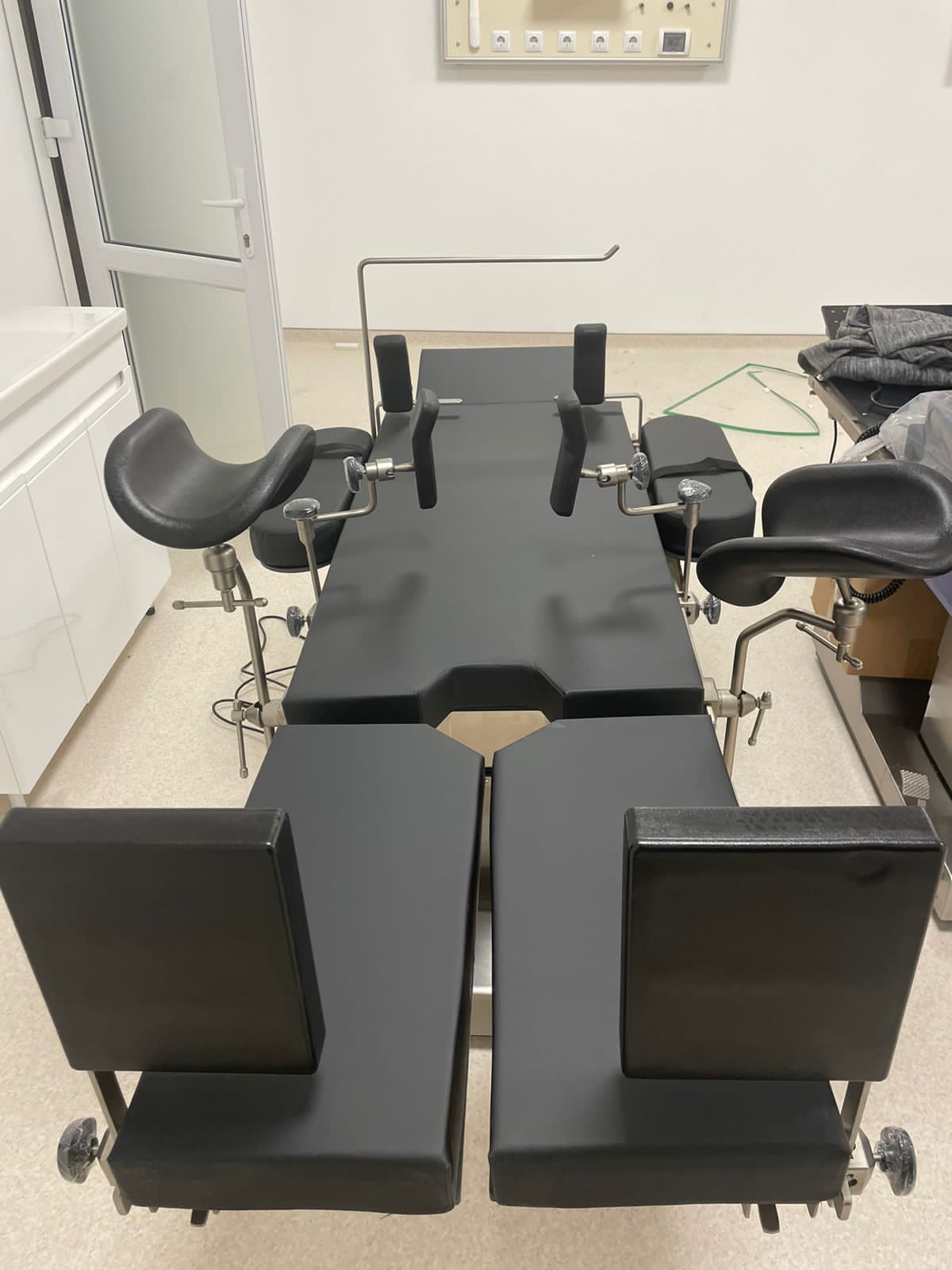 Новини Тернополя - фото з Медики Тернополя провели перші операції у Центрі ендоваскулярної нейрорентгенохірургії