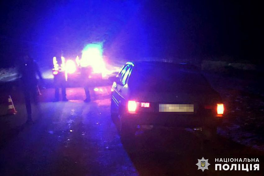 Новини Хмельницького - фото з На Хмельниччині “ВАЗ” збив пішохода. Чоловік потрапив до лікарні