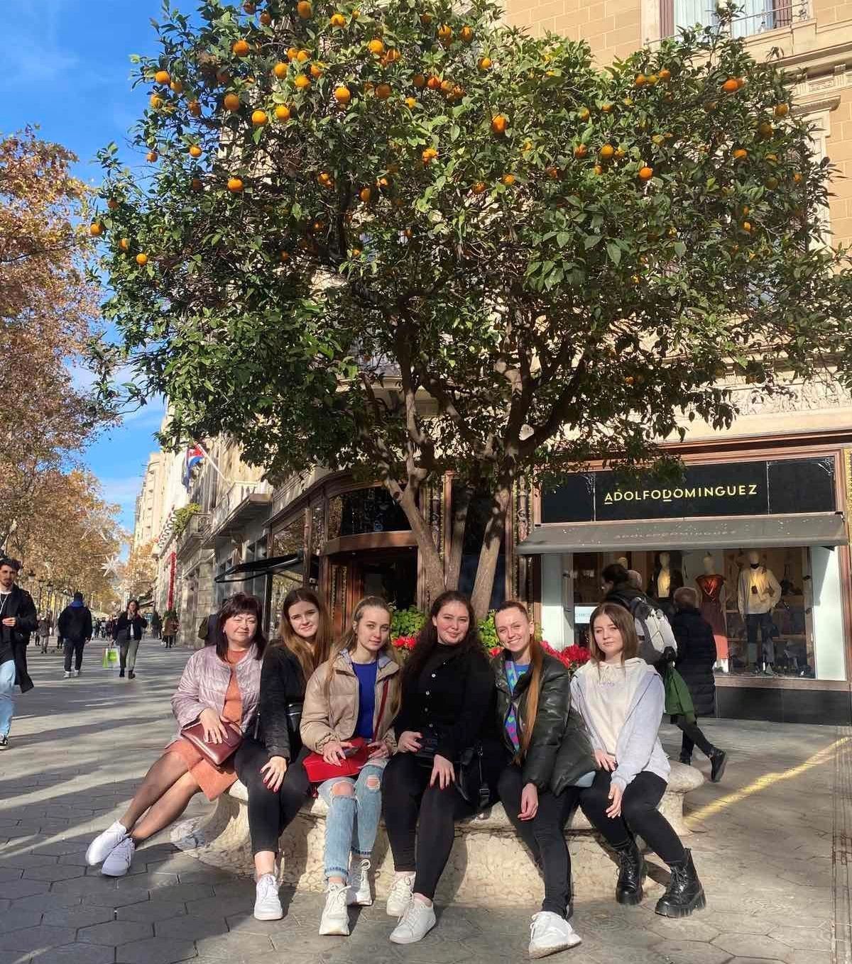 Новини Вінниці - фото з «У Ватикані ми помолилися за мир в Україні». Вінницький аграрний нагороджує зарубіжними поїздками