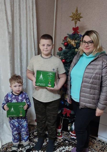 Новини Хмельницького - фото з На Хмельниччині дітям військових роздали 3 тисячі подарунків