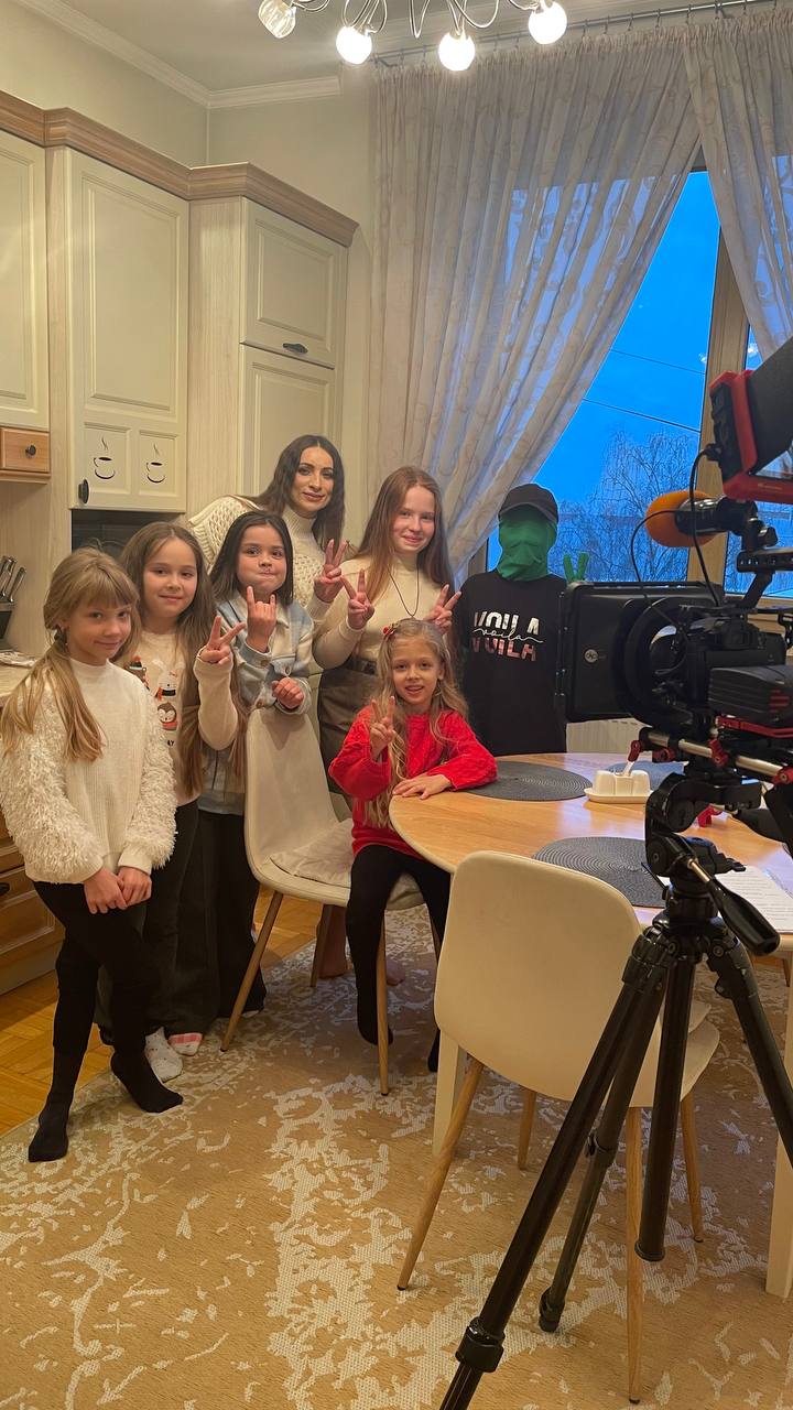 Новини Тернополя - фото з Справжня терапія під час війни: у Тернополі переселенка з Херсона знімає дитяче кіно