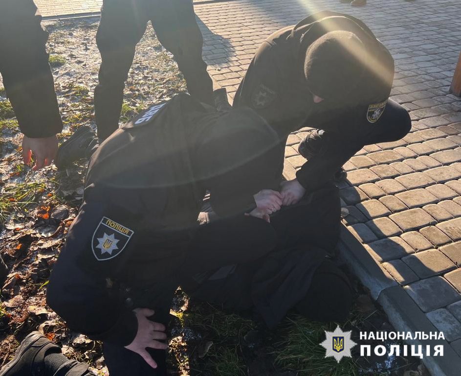 Новини Тернополя - фото з На Тернопільщині ліквідували чергову схему уникнення мобілізації за гроші: ціна питанн 5500 доларів США