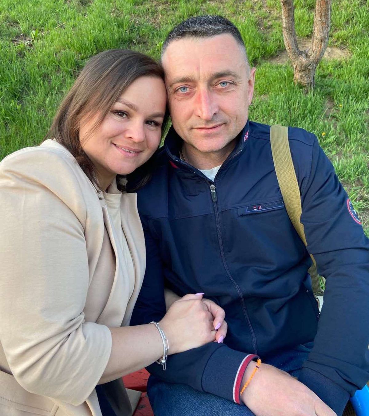 Новини Вінниці - фото з Мі-8 підбили з ПЗРК противника. Розповіді про загиблих вінничан: авіаційного фельдшера і борттехніка