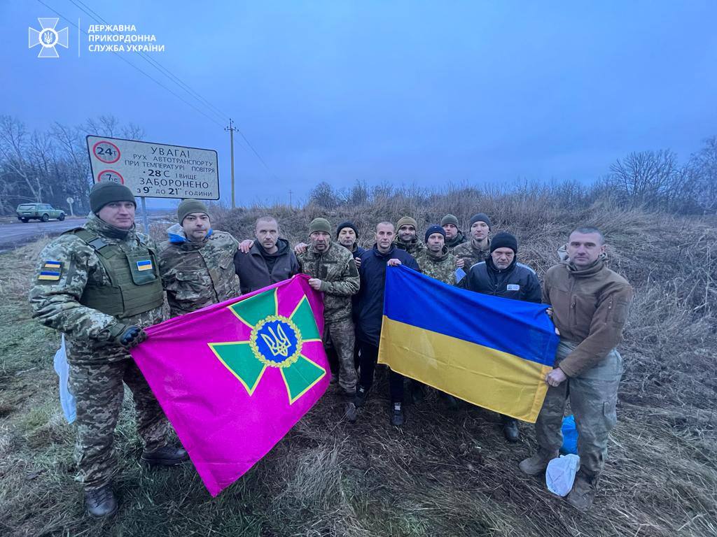 Новини Хмельницького - фото з Перед Новим роком з ворожого полону звільнили 2 захисників з Хмельниччини