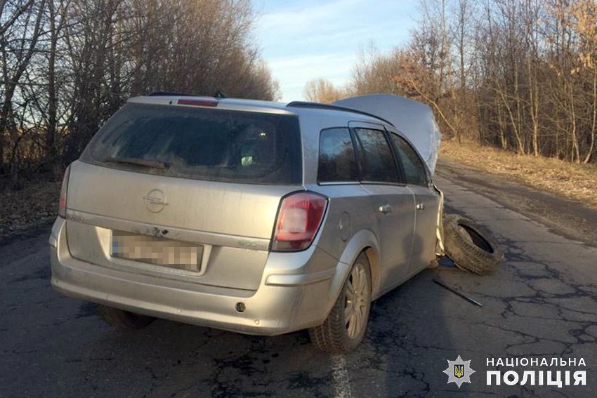 Новини Хмельницького - фото з П’яний водій врізався у «Wolkswagen». Постраждали двоє малих дітей та двоє дорослих