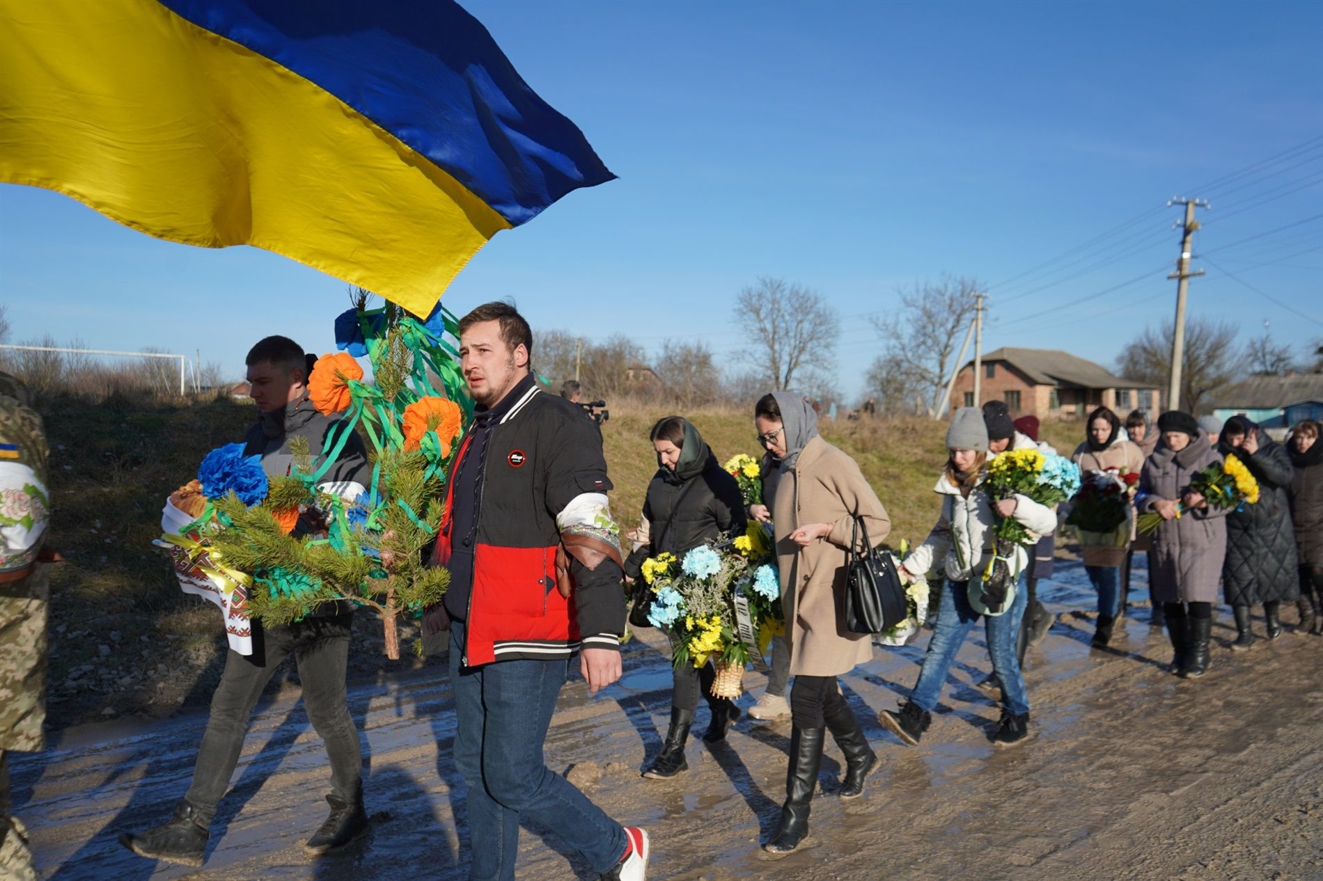 Новини Хмельницького - фото з Тривають важкі бої: на війні загинули семеро бійців з Хмельниччини