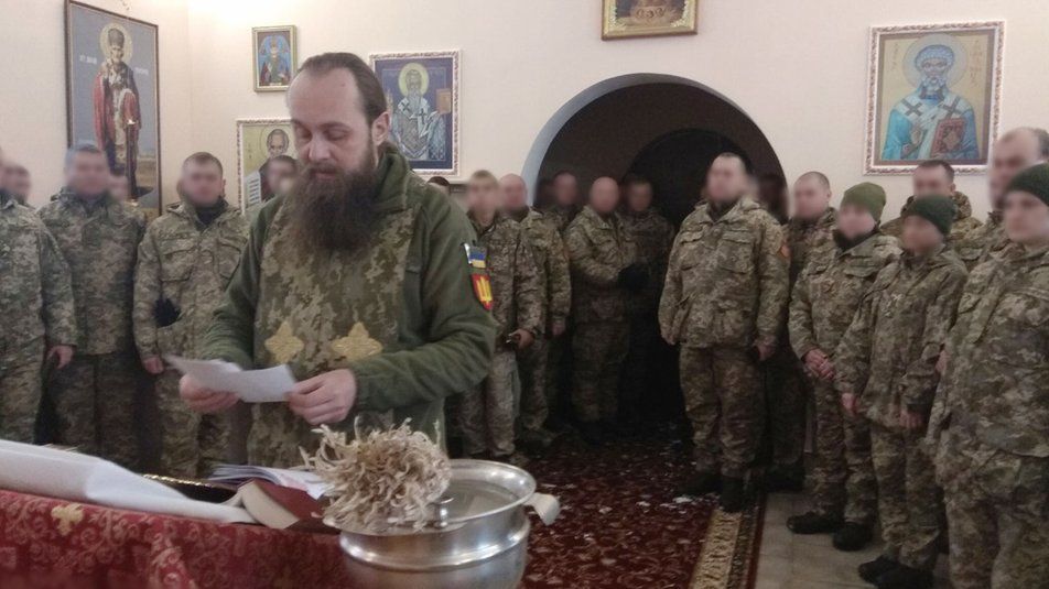Новини Хмельницького - фото з Як хмельницький священник вийшов із УПЦ МП і став військовим капеланом