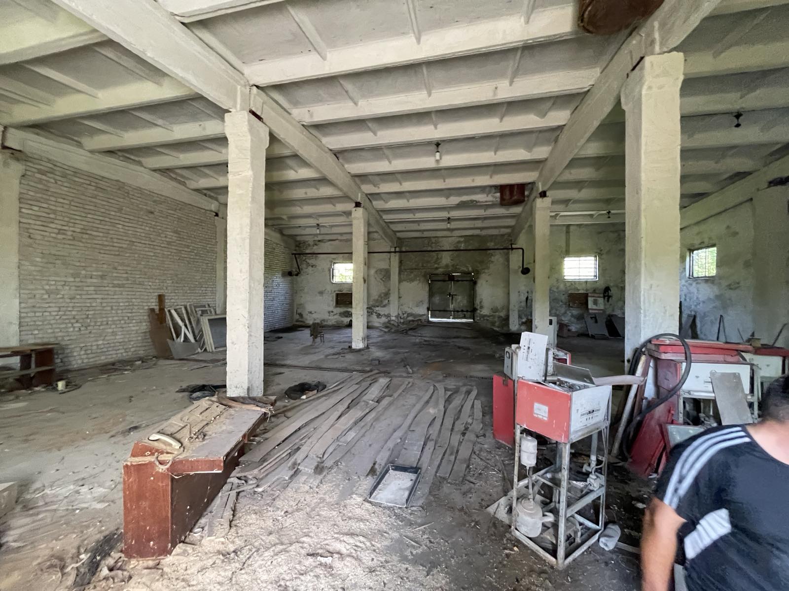 Новини Хмельницького - фото з На Хмельниччині продають нафтобазу. Як вона виглядає та скільки коштує (ФОТО) Image