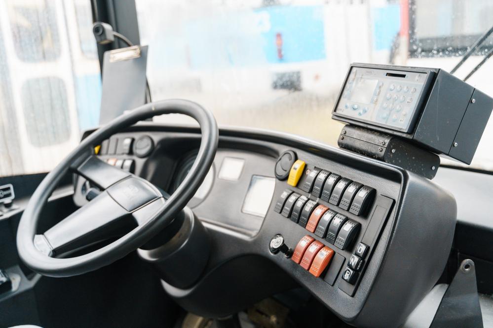 Новини Вінниці - фото з Польські тролейбуси Solaris прибули до Вінниці: не нові, але низькопідлогові Немає опису світлини.