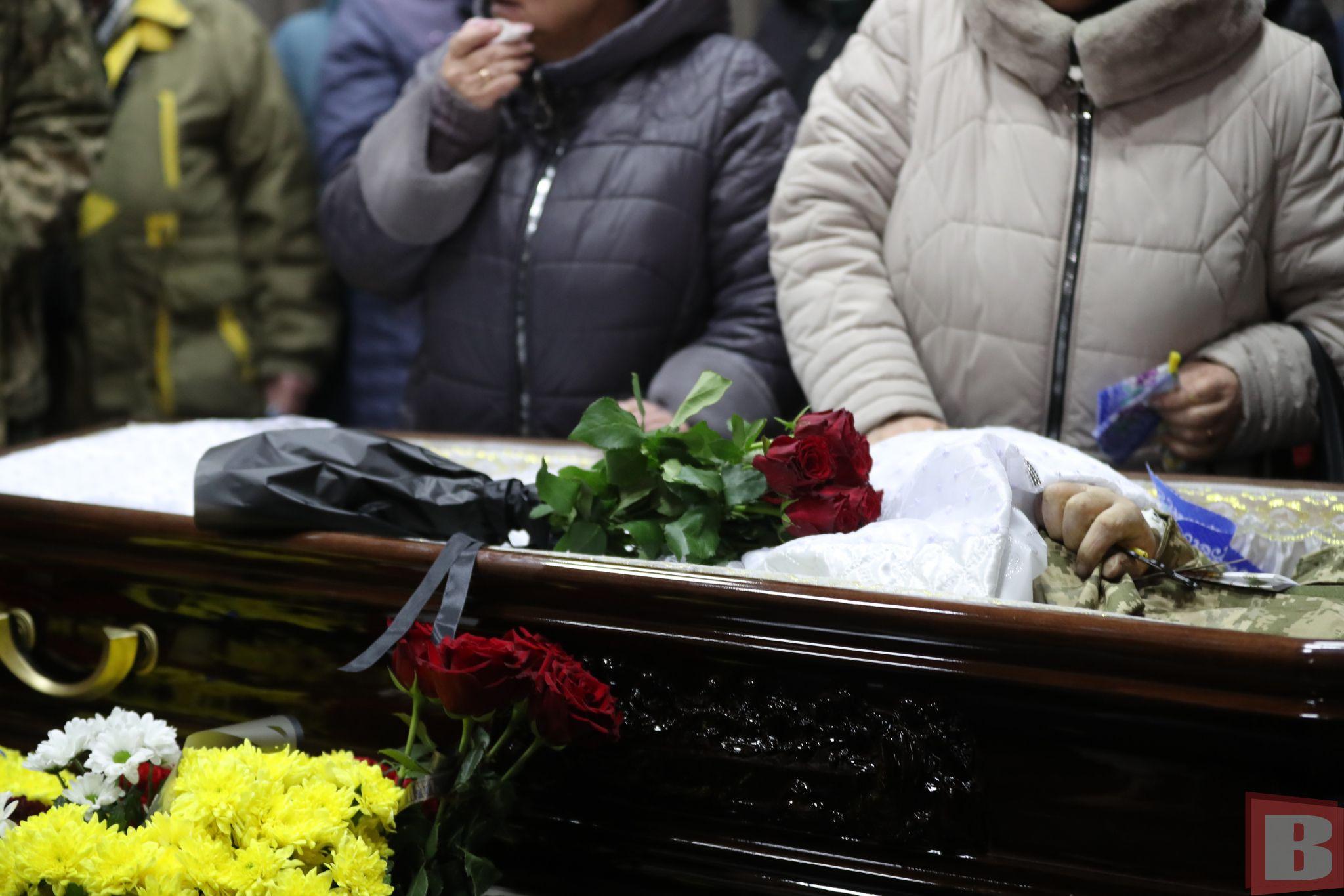 Новини Хмельницького - фото з Без батька залишилися двоє дітей. У Хмельницькому попрощалися з Андрієм Осадчуком