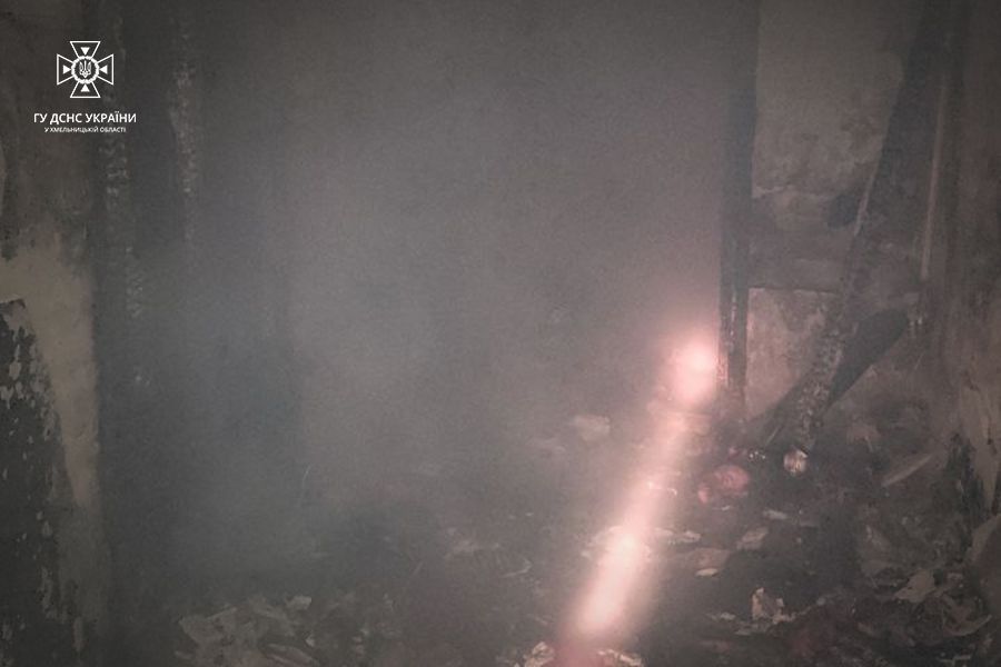 Новини Хмельницького - фото з Пожежа у Старокостянтинові: згорів житловий будинок (ФОТО)