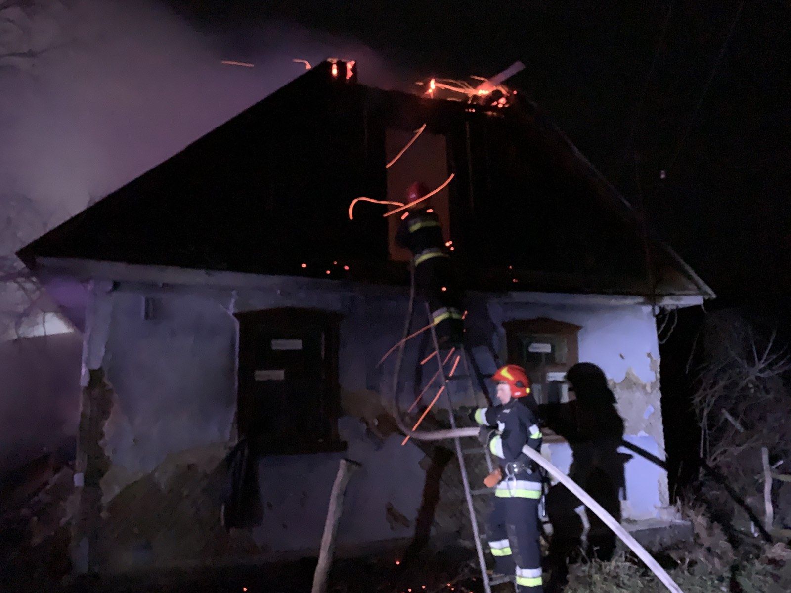 Новини Хмельницького - фото з В Ізяславі під час пожежі загинув чоловік