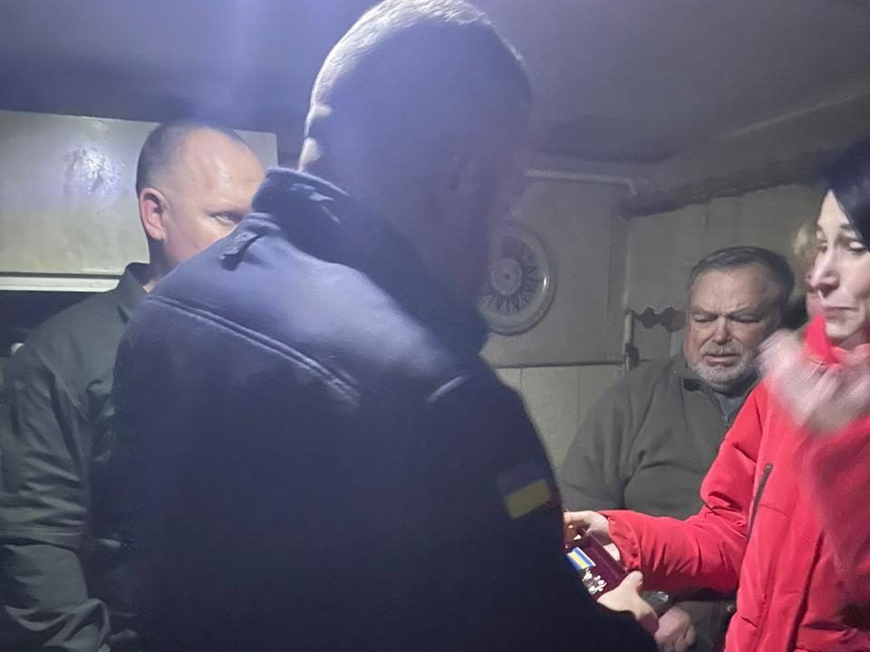 Новини Хмельницького - фото з Зеленський посмертно нагородив орденом нацгвардійця з Хмельниччини