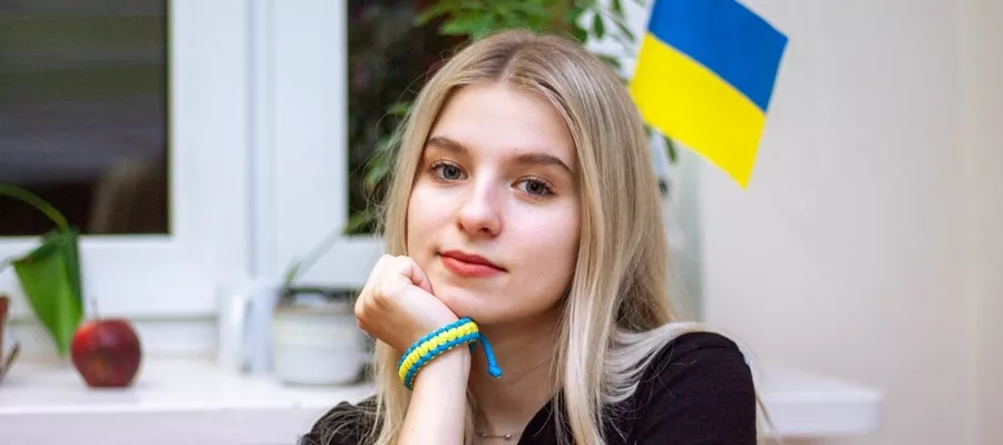 Новини Вінниці - фото з Тепло для ЗСУ: вінничанка робить окопні свічки в Польщі й відправляє їх на фронт