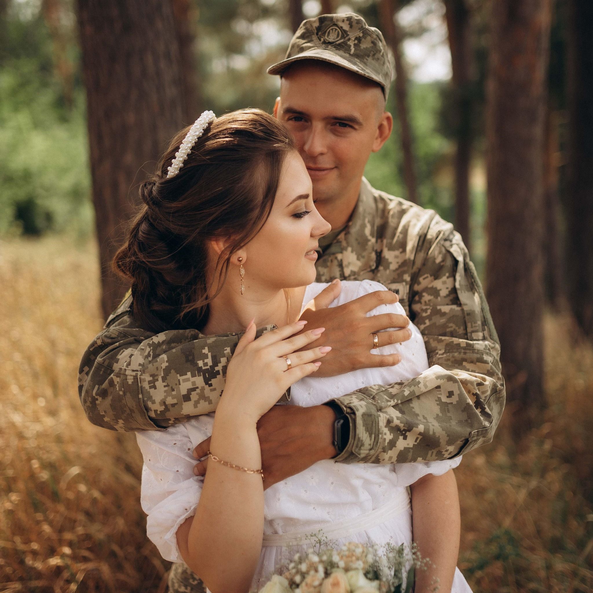 Новини Тернополя - фото з Дружина загиблого військового просить вшанувати його званням «Герой України»: як підтримати петицію?