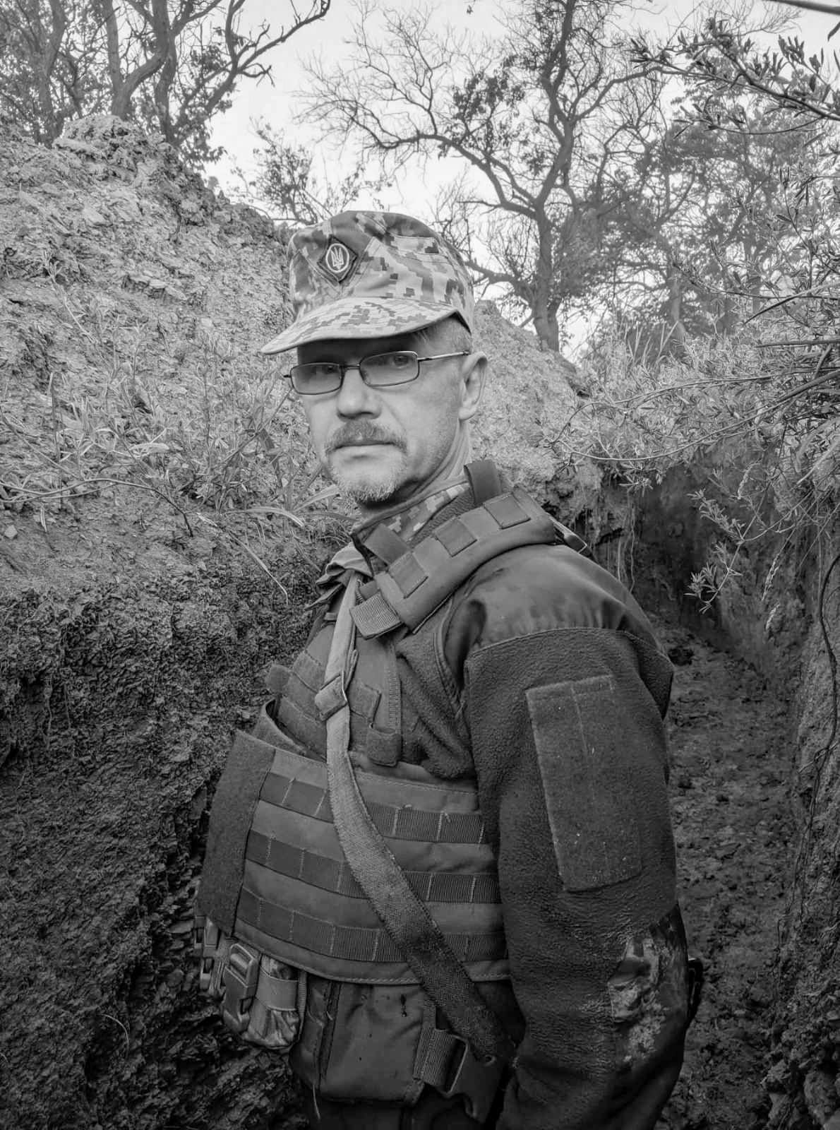 Новини Хмельницького - фото з Вдові загиблого сержанта Віктора Холодова вручили орден чоловіка (ФОТО)