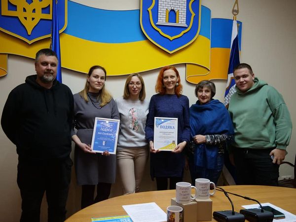 Новини Житомира - фото з Проєкт "Чашка з дитячим малюнком" за 2022 рік зібрав 5400 грн на маскувальні сітки