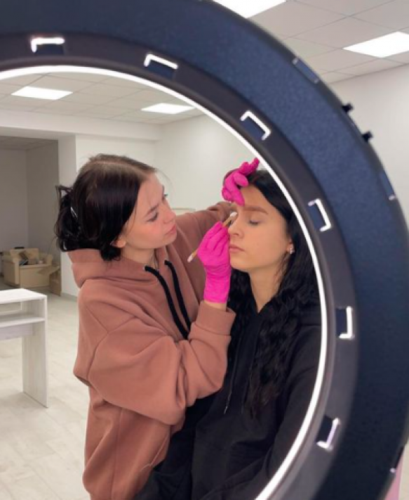 Новини Тернополя - фото з Скільки коштує краса: аналізуємо вартість б’юті-послуг у салонах Тернополя (ОГЛЯД)