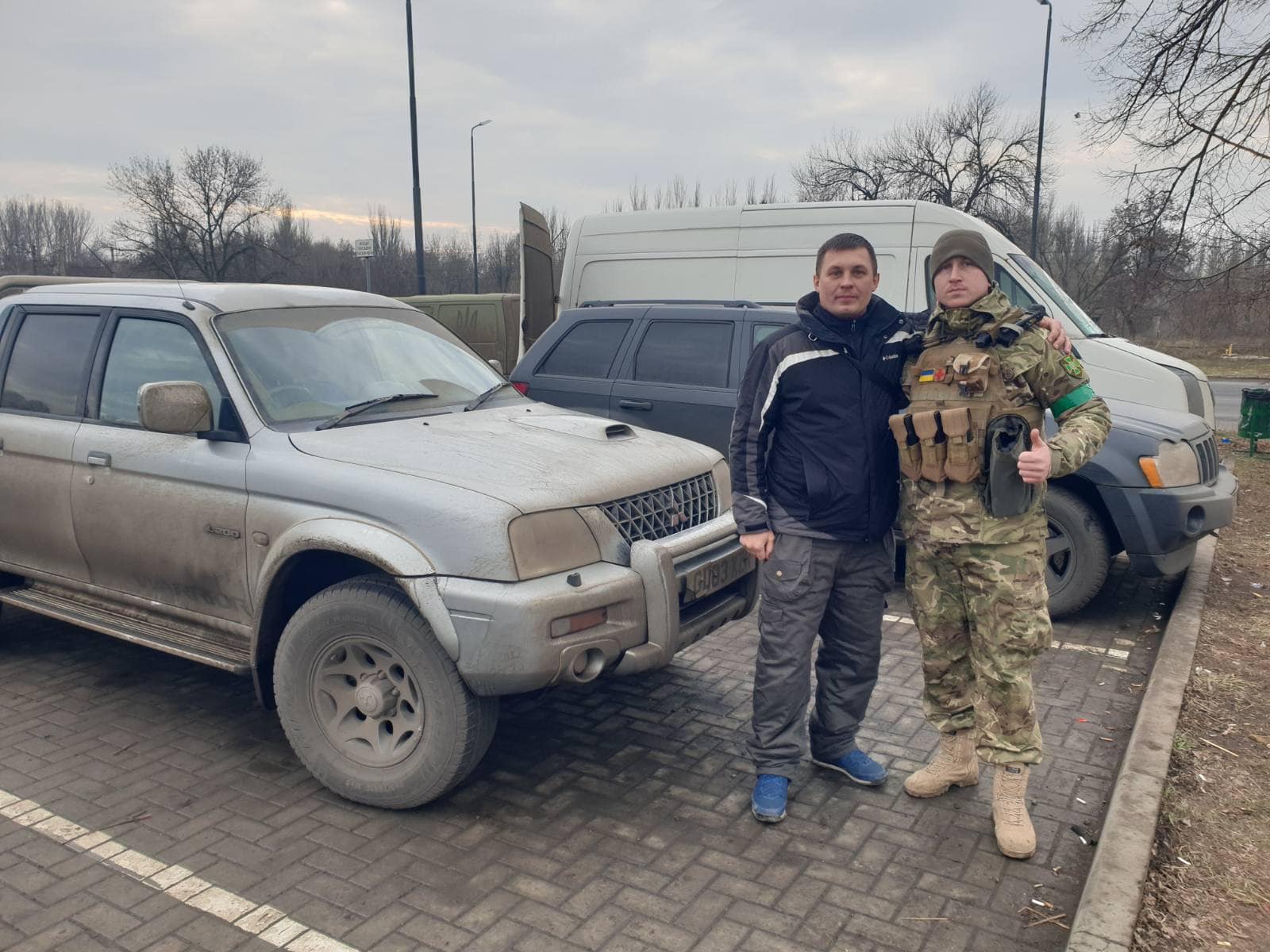 Новини Тернополя - фото з В одному з сіл Лановеччини люди згуртувались і придбали авто для односельця на фронті