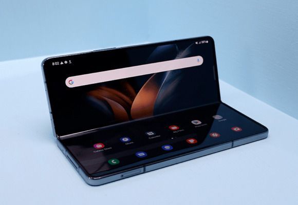 Новини Вінниці - фото з Чи зношується екран складного смартфона (Новини компаній)