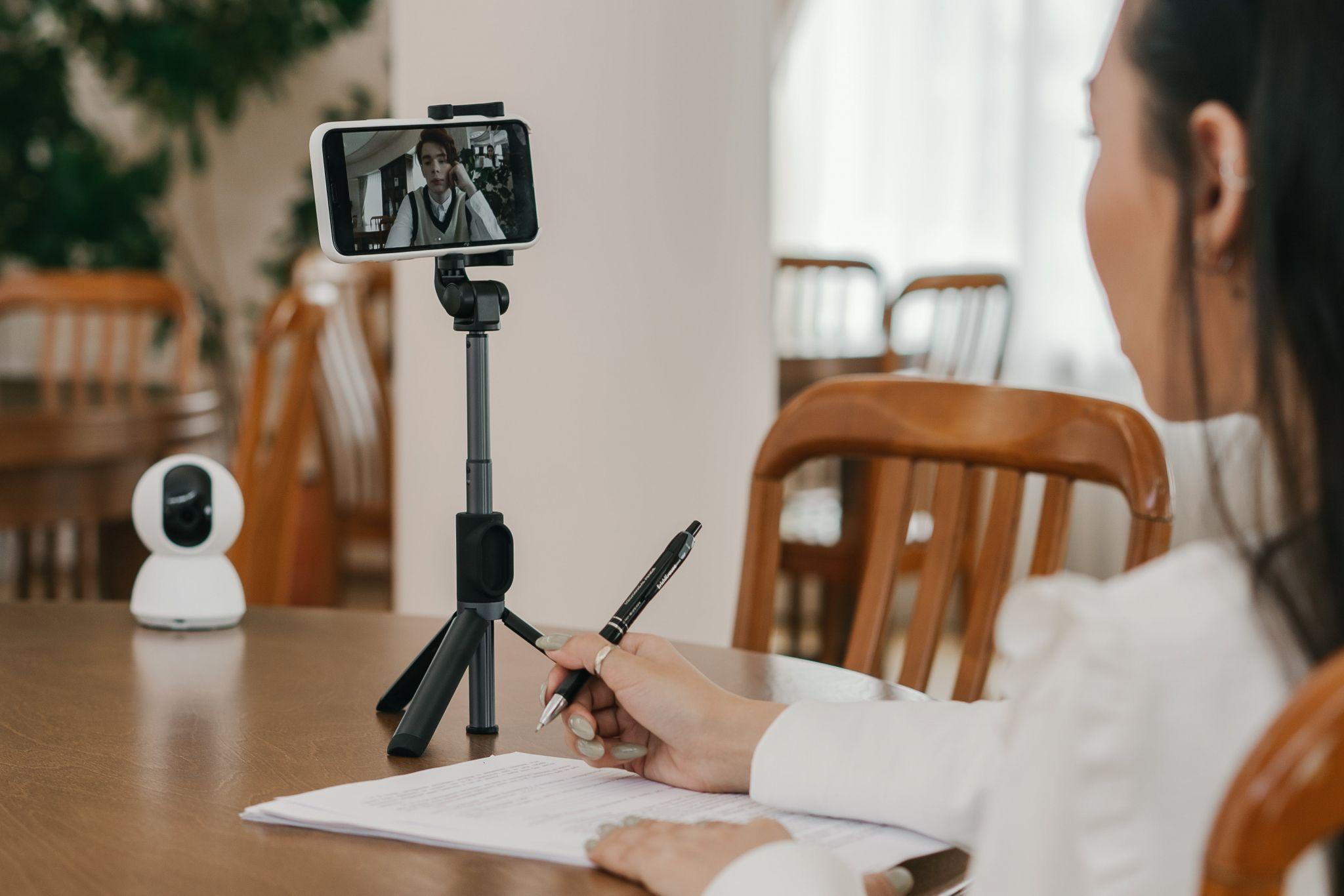 Новини Хмельницького - фото з Онлайн репетитор польської мови: про роботу, зарплату, сервіси (новини компаній)