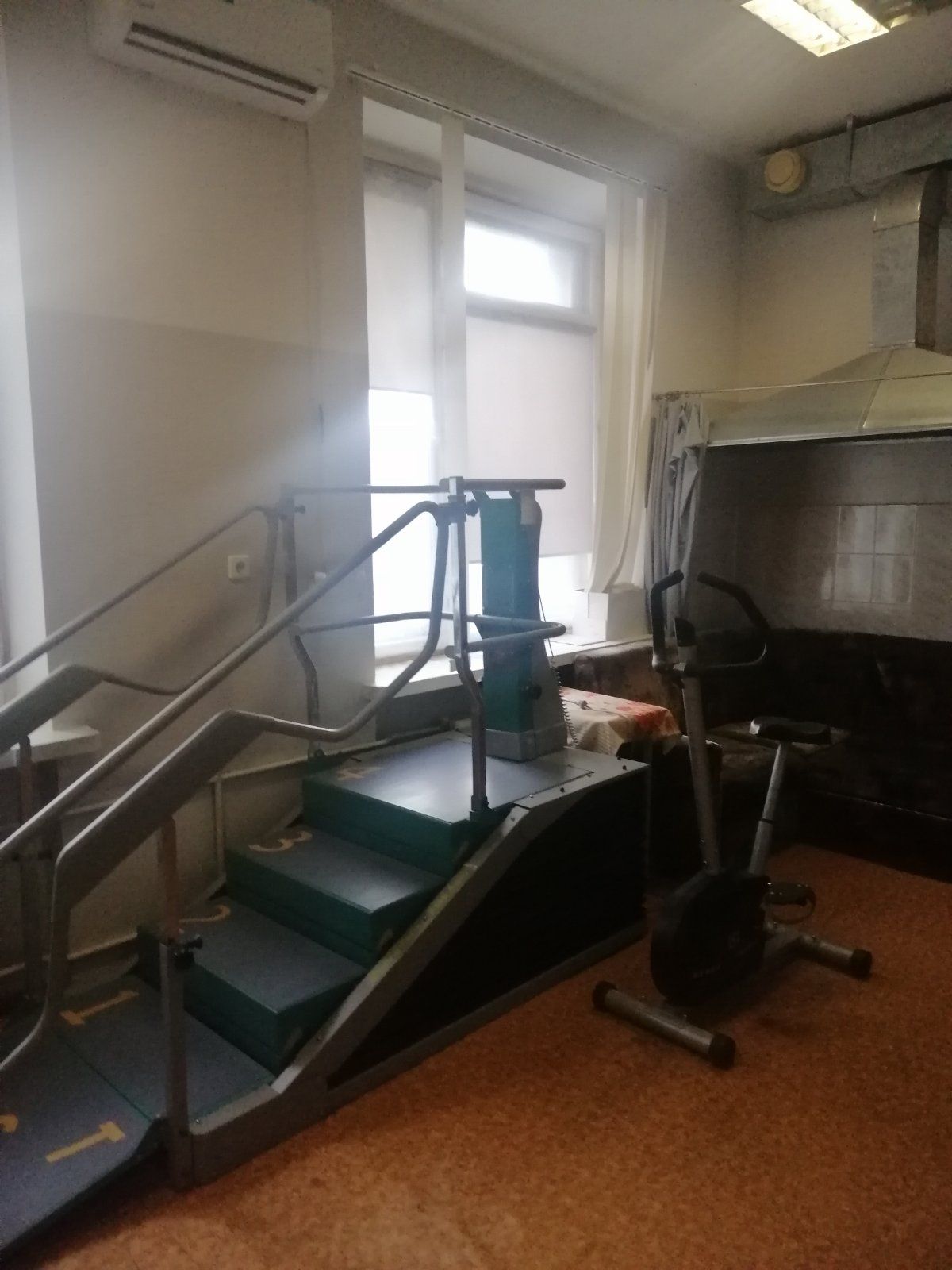 Новини Тернополя - фото з Під час війни закривають стаціонар протезно-ортопедичного підприємства. Невже не можна зберегти?