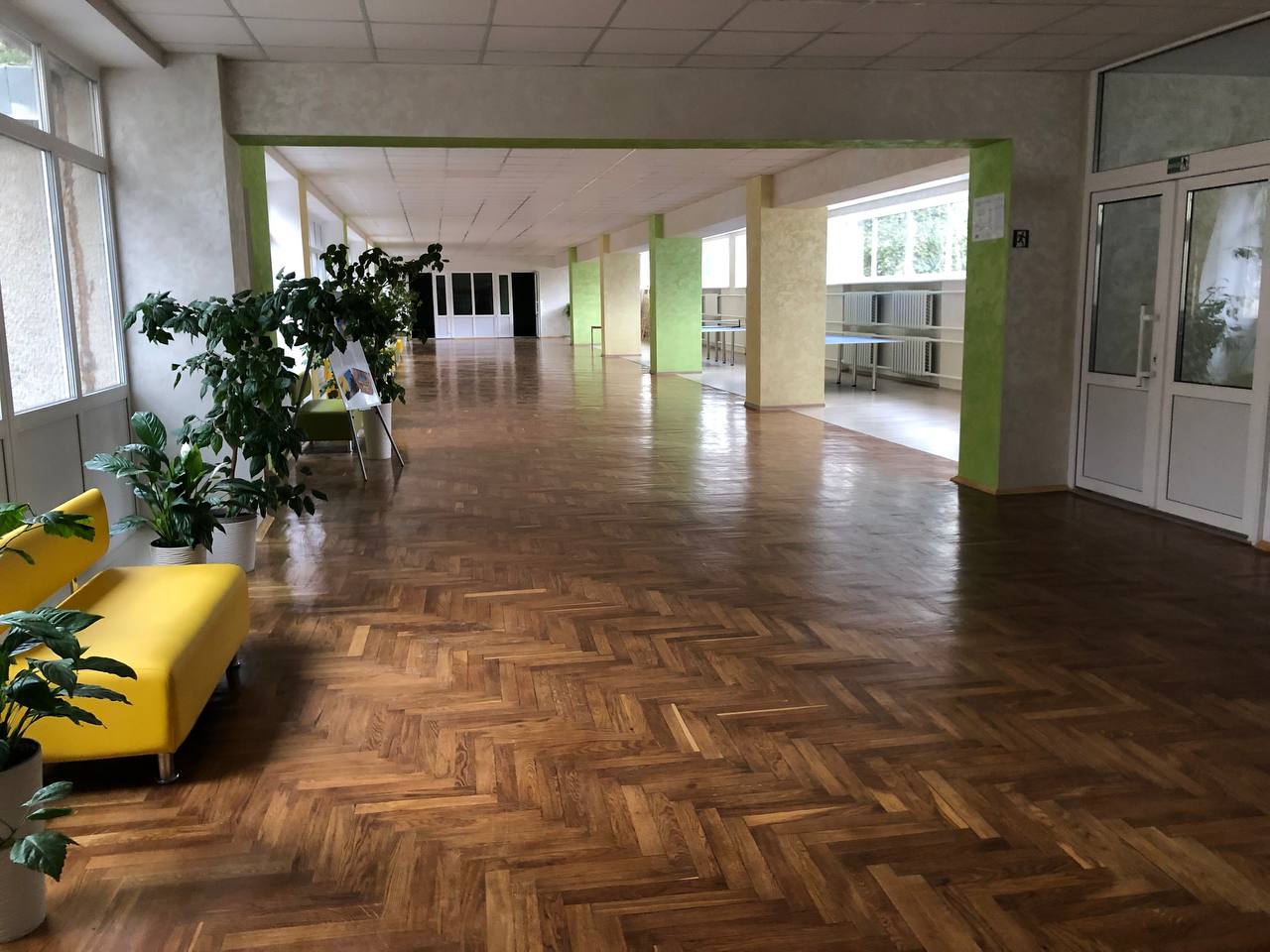Новини Тернополя - фото з Є біотуалети, каремати і польова кухня. Ми перевірили пункти масового проживання у школах