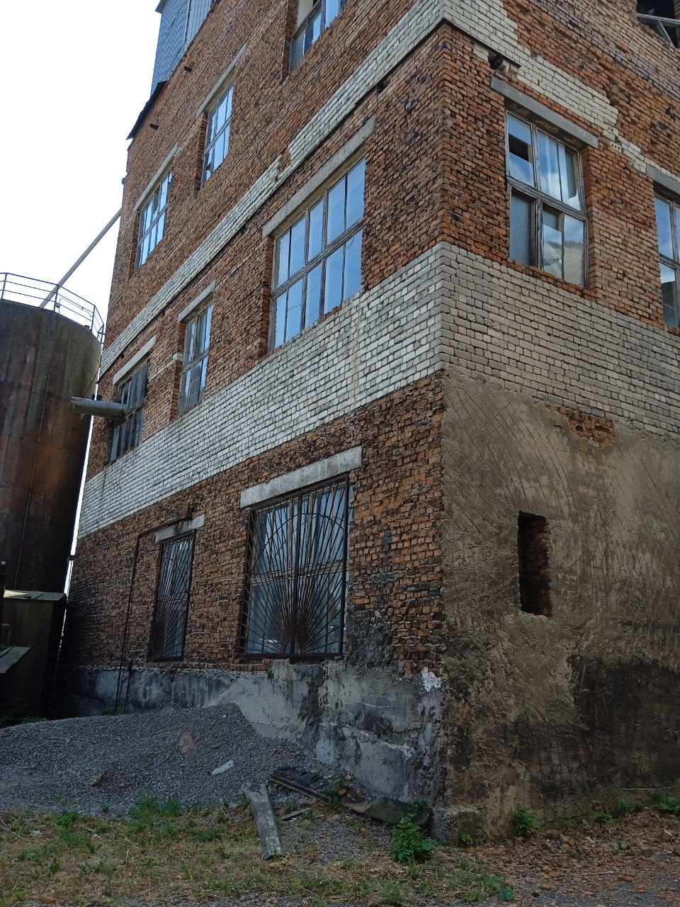 Новини Хмельницького - фото з Майно спиртзаводу в Довжку продають за 1,7 мільйона. Що там є (ФОТО) Image