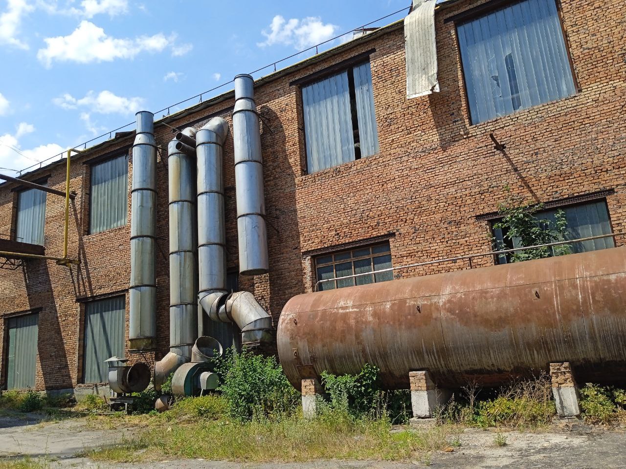 Новини Хмельницького - фото з Майно спиртзаводу в Довжку продають за 1,7 мільйона. Що там є (ФОТО) Image