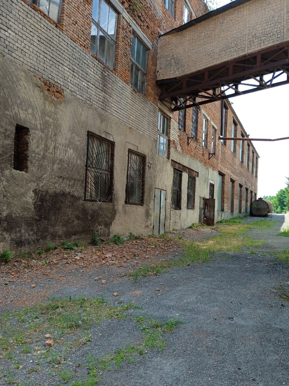 Новини Хмельницького - фото з Майно спиртзаводу в Довжку продають за 1,7 мільйона. Що там є (ФОТО) Image