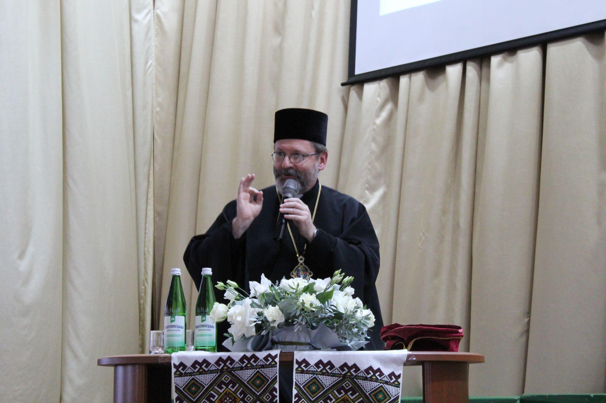 Новини Тернополя - фото з Глава УГКЦ Блаженніший Святослав зустрівся зі студентами й викладачами медуніверситету (РЕПОРТАЖ)