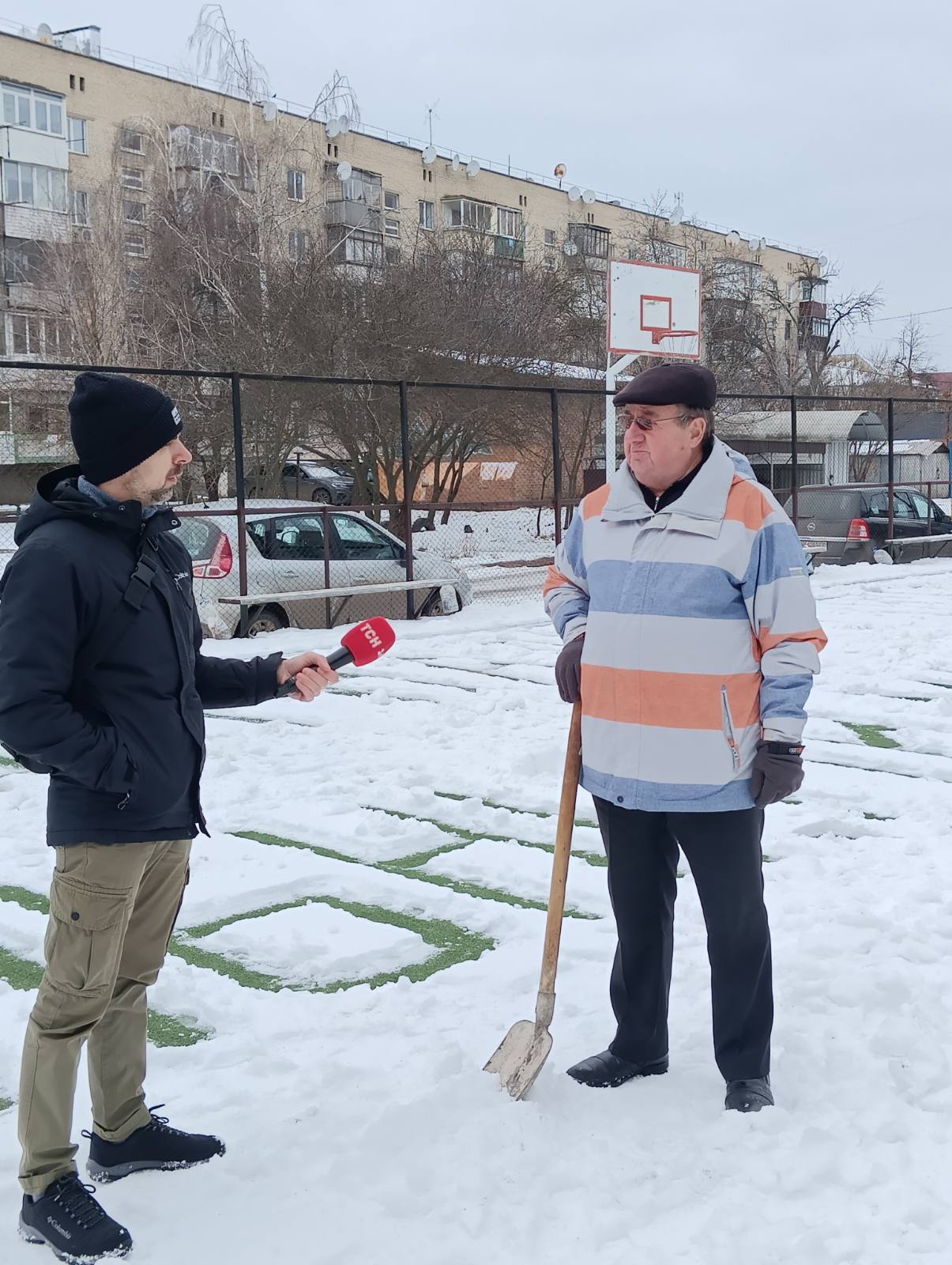 Новини Козятина - фото з Фото дня: до Козятина приїздили журналісти «1+1». Знімали сюжет про Петра Чорного