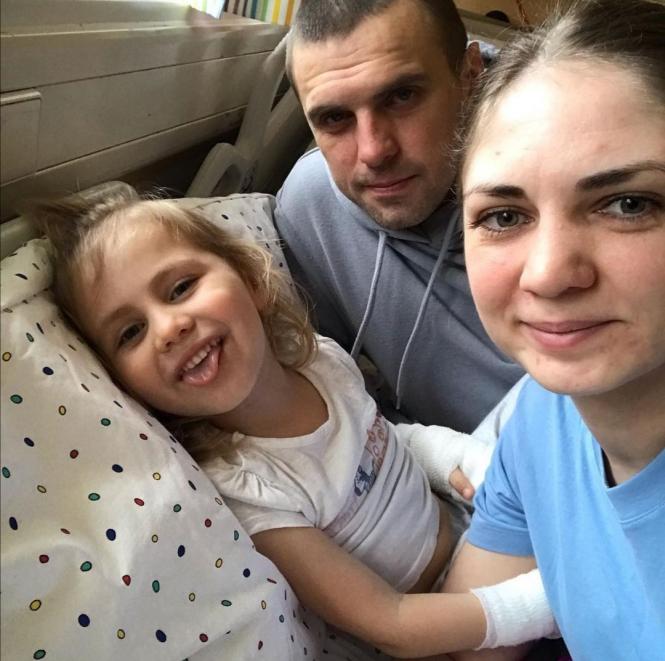 Новини Хмельницького - фото з Маленька Софійка зі СМА отримала укол за майже 65 мільйонів гривень