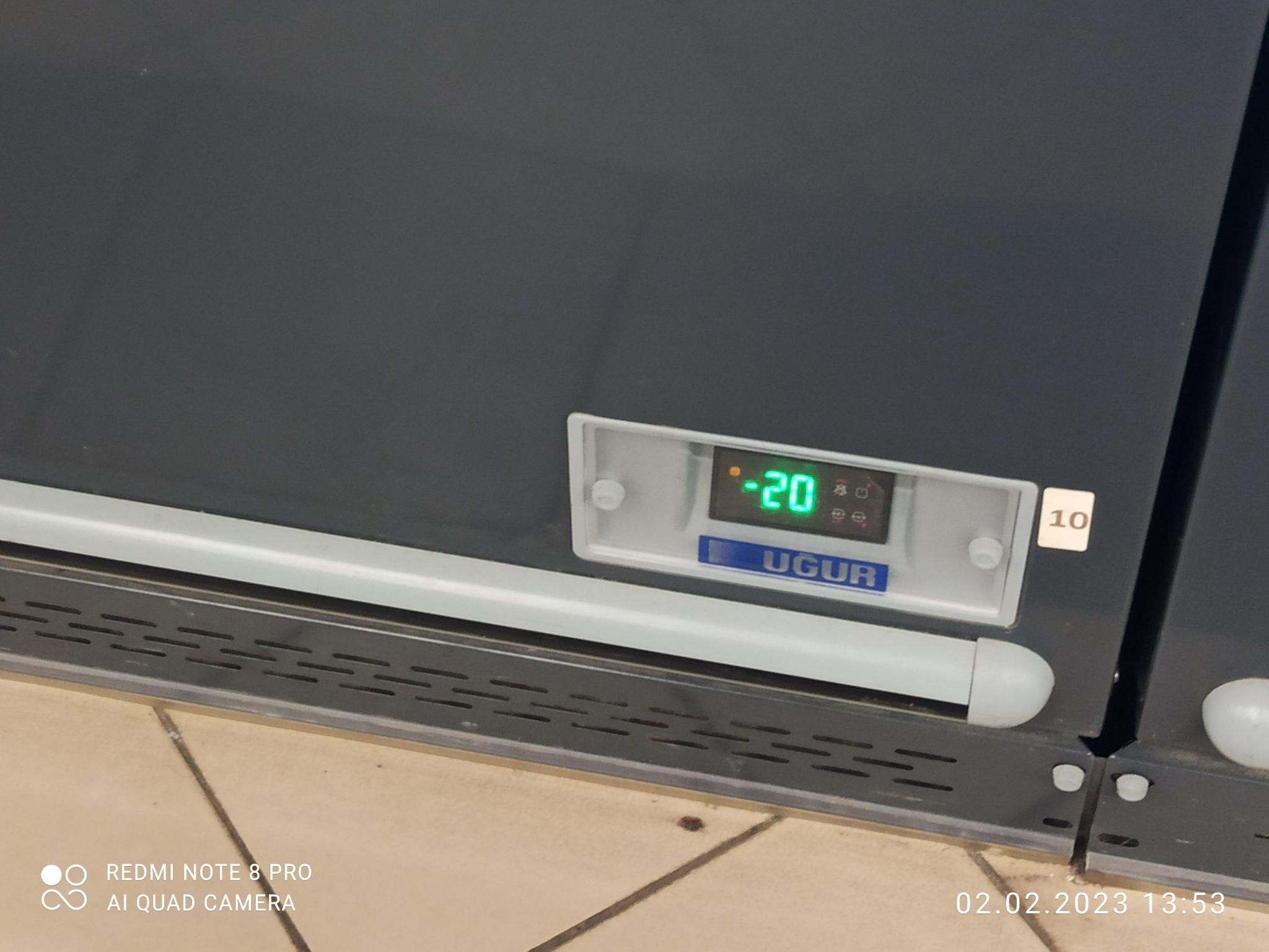 Новини Тернополя - фото з Надірвані упаковки та сліди рідини. Ми перевірили, у якому стані заморожені продукти в магазинах