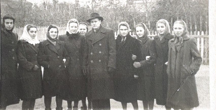 Новини Вінниці - фото з «Він мав би пам’ятати мій акордеон». Не тільки Степанець прославив четверту школу