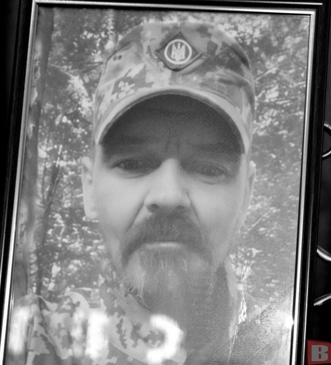 Новини Хмельницького - фото з Хмельницький попрощався з солдатом Олександром Коршаковим