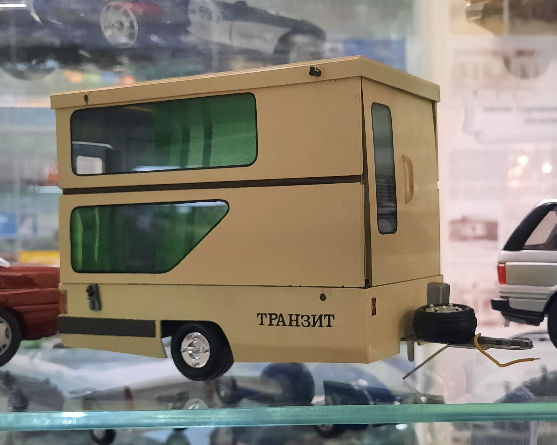 Новини Вінниці - фото з Будинок на колесах і байк з GPS 80-х років. Розробки вінницького дизайнера, не втілені в життя