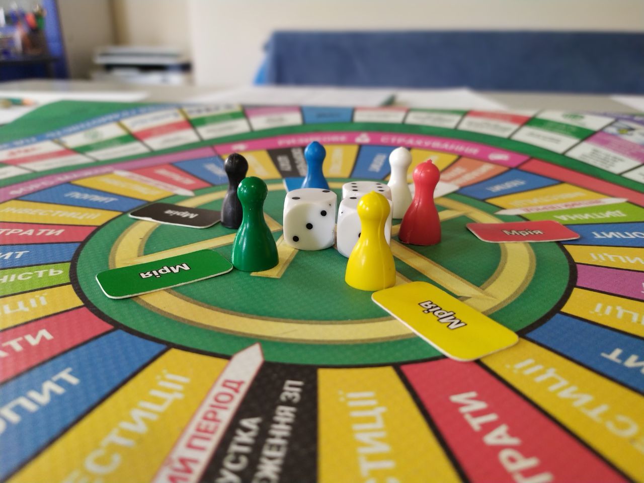 Новини Тернополя - фото з Забіг для закоханих, стендап-виступи і концерт Артема Пивоварова: куди піти у Тернополі 11-12 лютого?