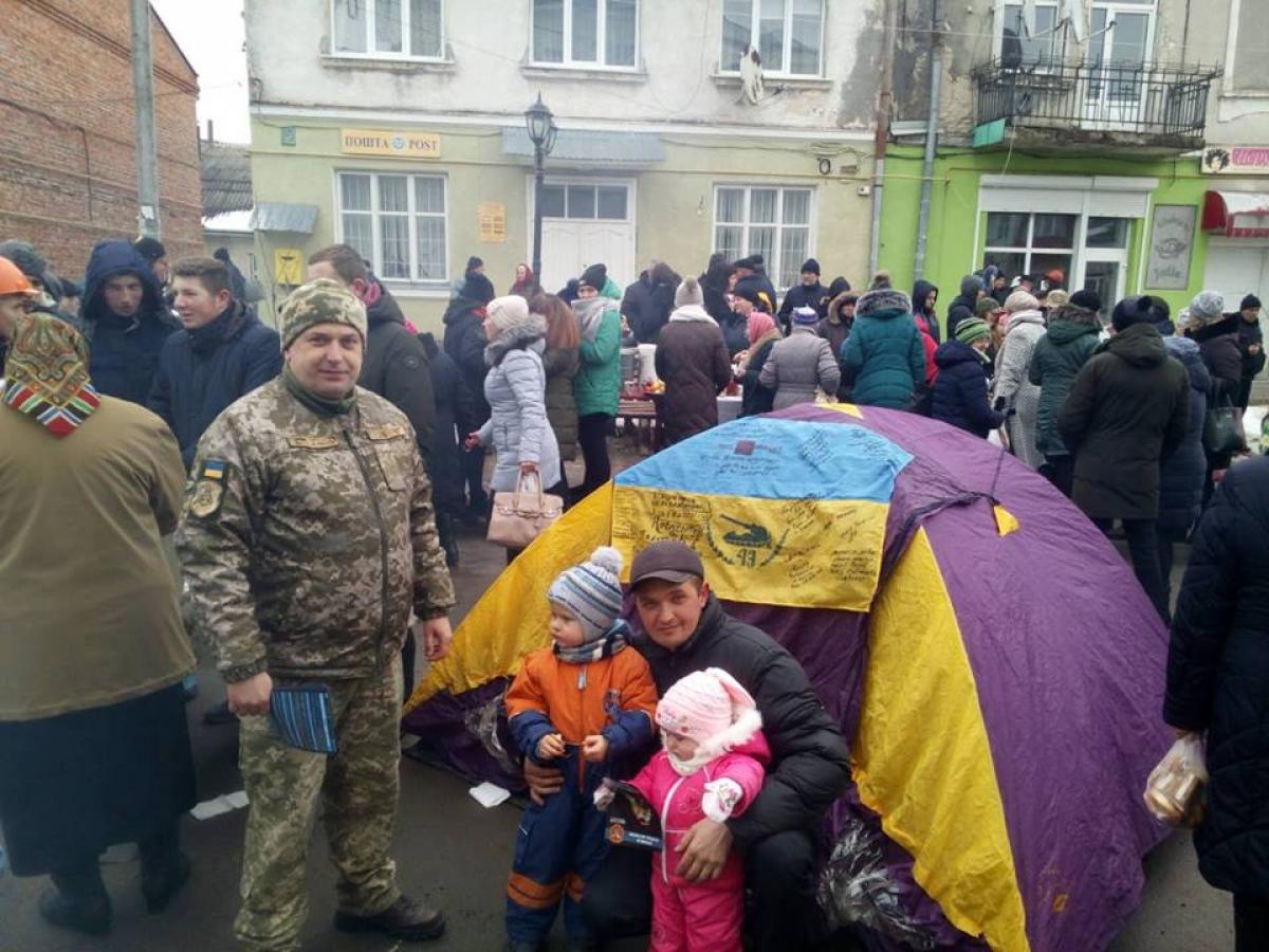 Новини Тернополя - фото з Жертва системи чи ні? Чому на Тернопільщині не вірять у те, що працівник військкомату брав хабар
