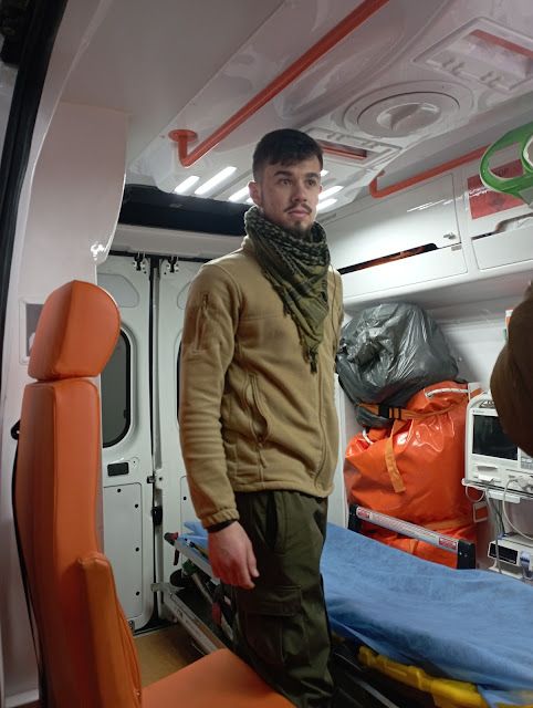 Новини Тернополя - фото з 21-річний фронтовий медик-доброволець Віталій Гакало повернувся до цивільної роботи