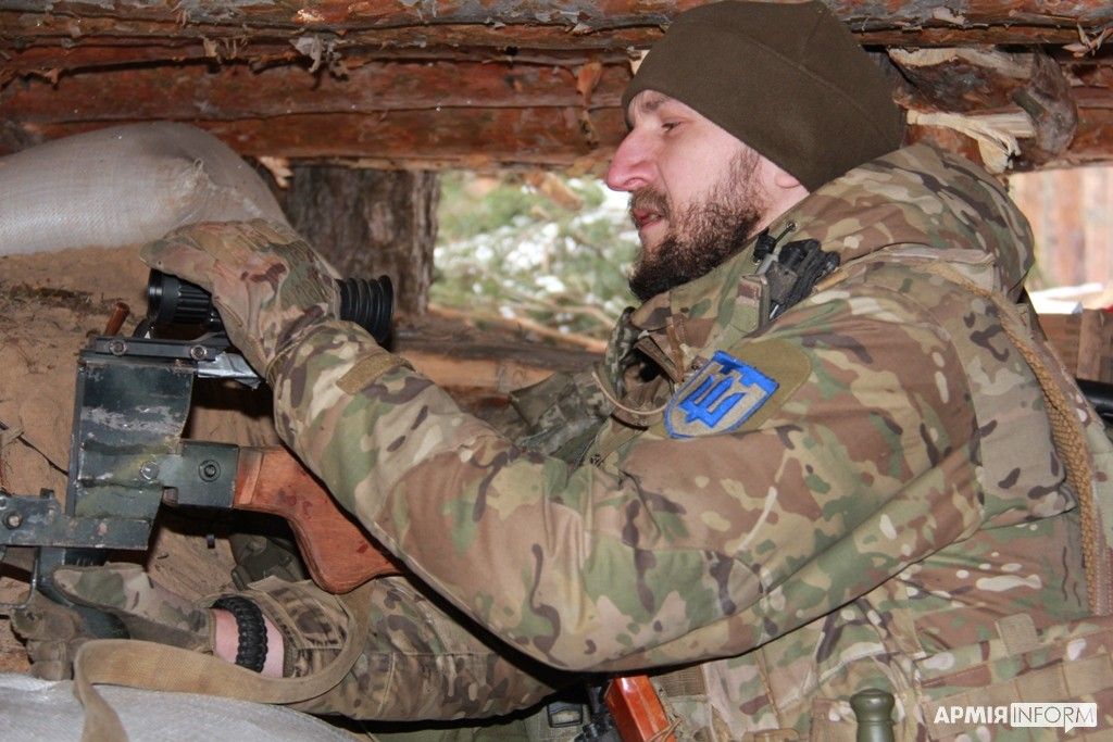 Новини Тернополя - фото з «Клап» знає як бити окупантів. Кулеметник з Тернополя захищає Харківщину