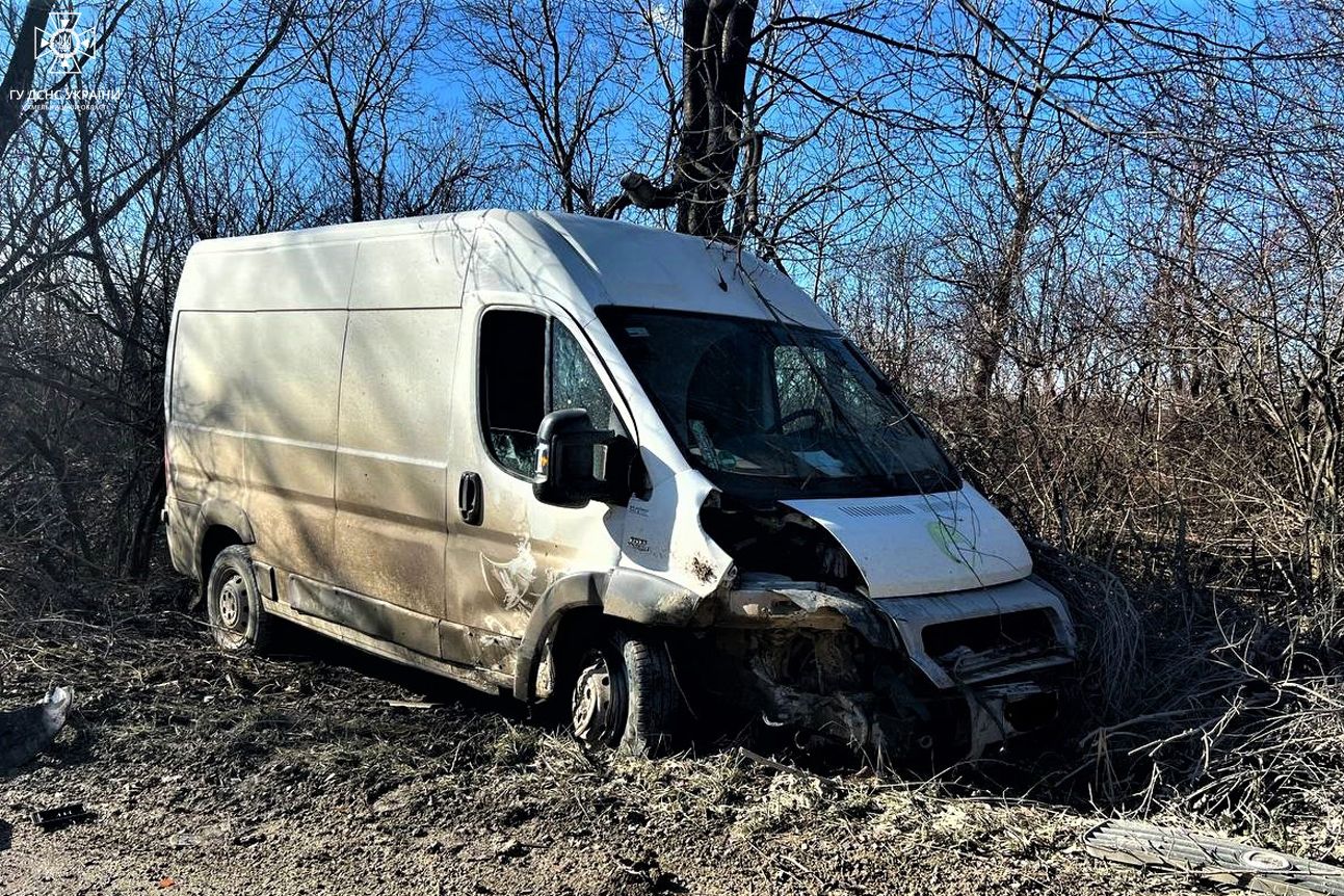 Новини Хмельницького - фото з ДТП на Кам’янеччині: травмувалося двоє людей, розтрощені два авто