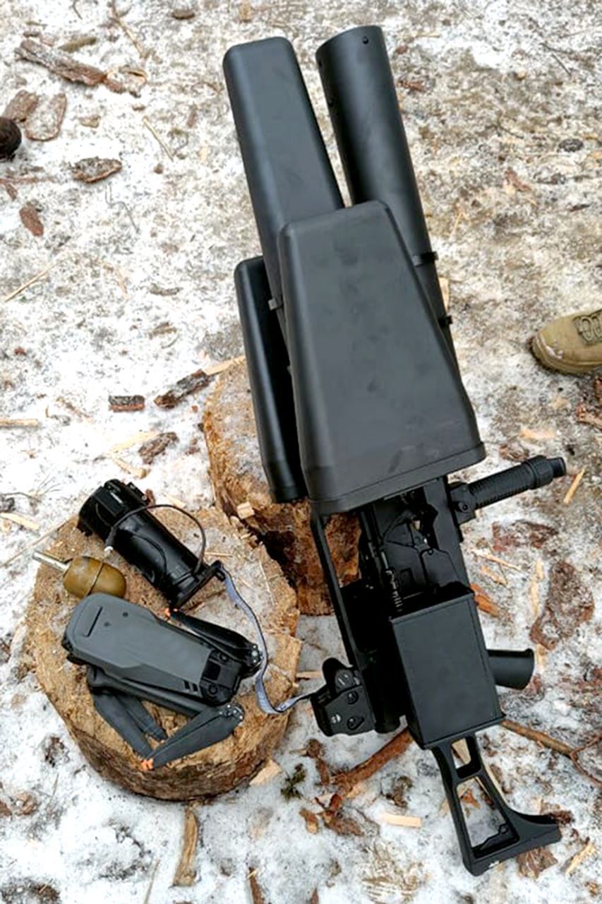 Новини Тернополя - фото з Бійці 105-ї збили «ворожу пташку». Тернополяни теж збирали на рушницю