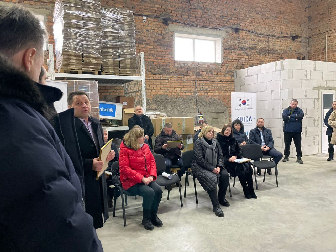 Новини Житомира - фото з Медичні заклади Житомирщини отримали 50 моніторів від ЮНІСЕФ