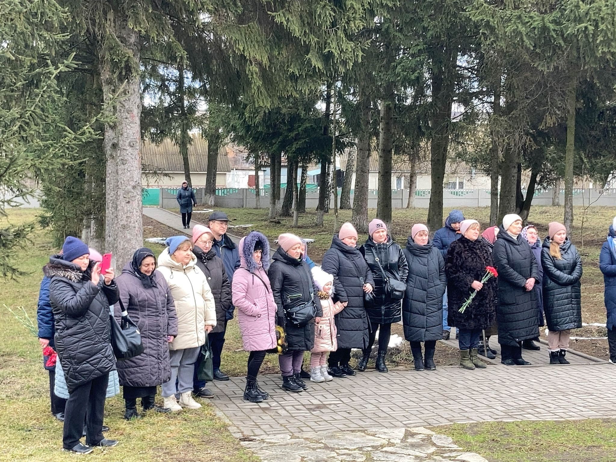 Новини Хмельницького - фото з У Чорноострівській громаді відкрили пам’ятну дошку на честь загиблого випускника