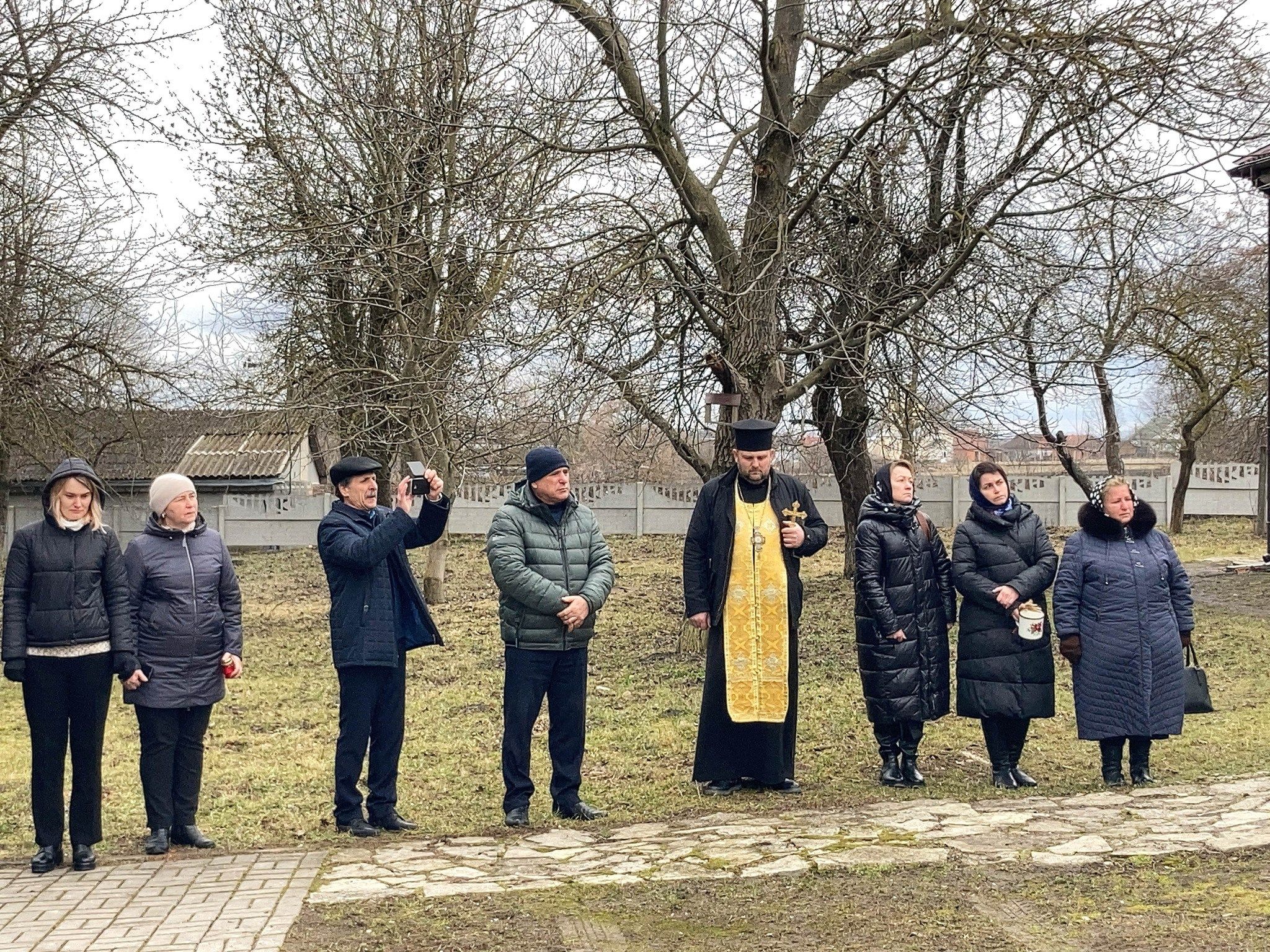 Новини Хмельницького - фото з У Чорноострівській громаді відкрили пам’ятну дошку на честь загиблого випускника
