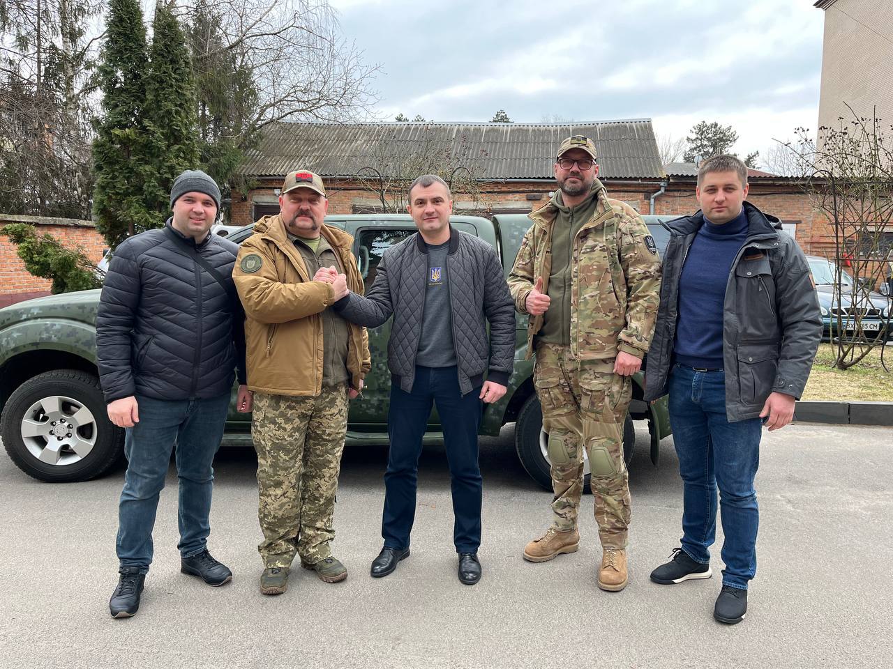 Новини Хмельницького - фото з Із Хмельницького на фронт рушив бандеромобіль