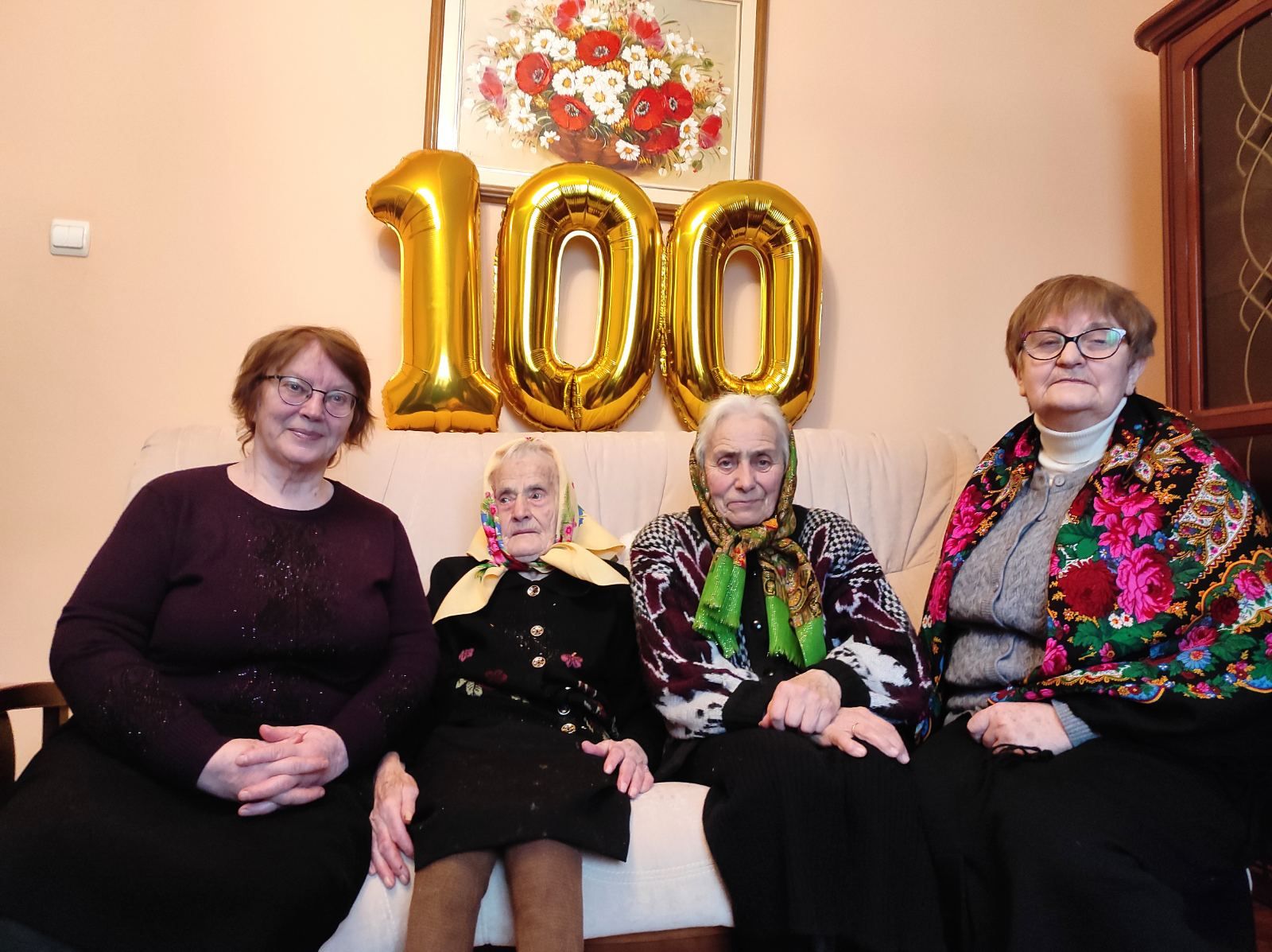 Новини Тернополя - фото з Жительці смт. Велика Березовиця виповнилося 100 років